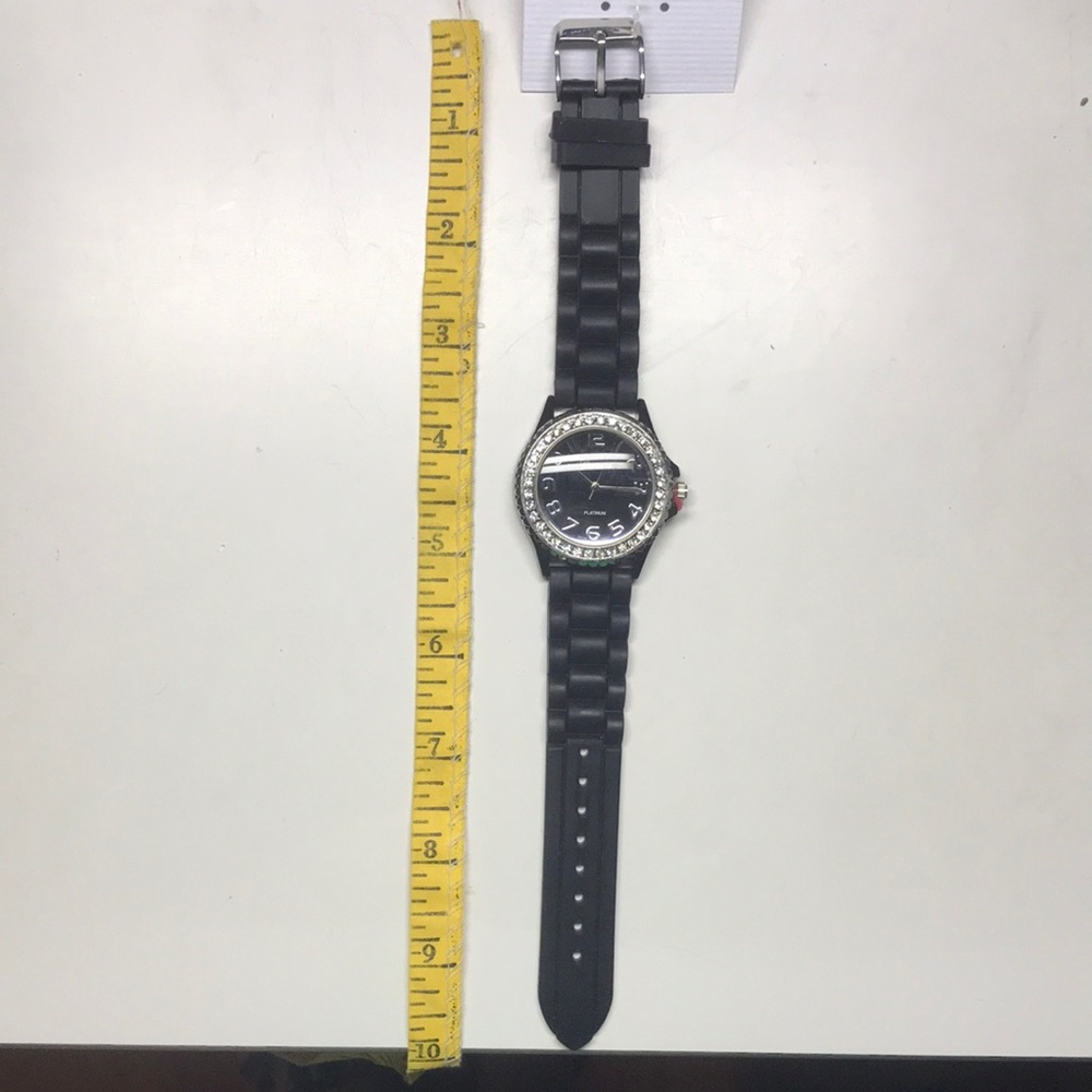 Geneva Watch - Picture 3 of 6